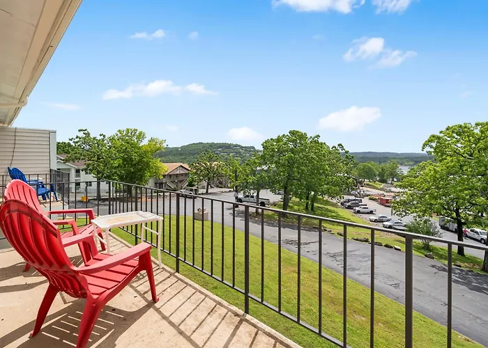 Rock Lane Resort & Marina