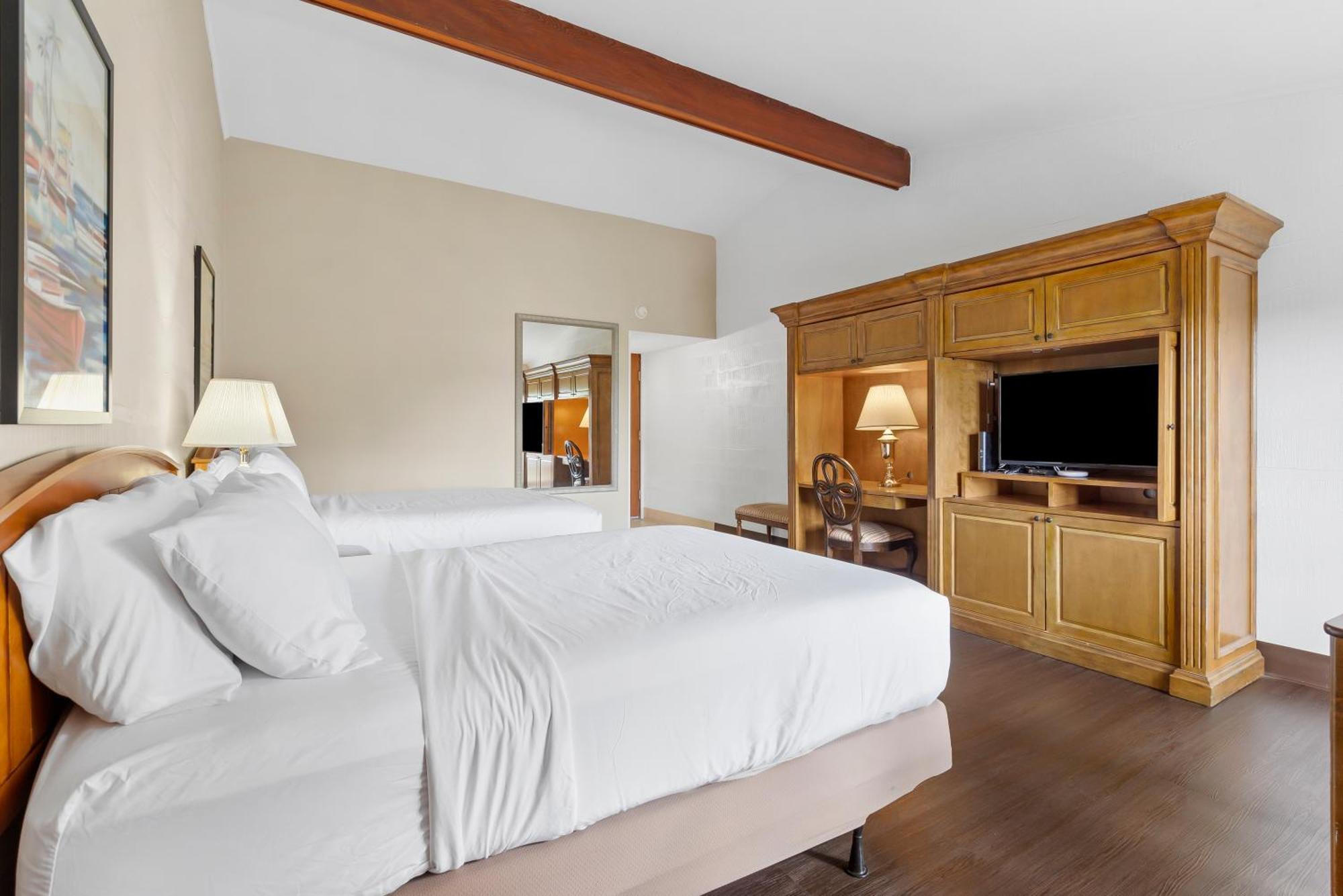 Apart-hotel Rock Lane & Marina 2*
